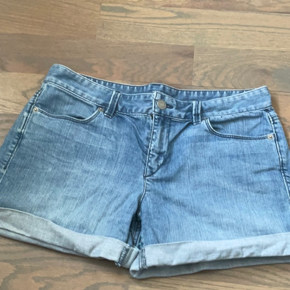 Loft shorts